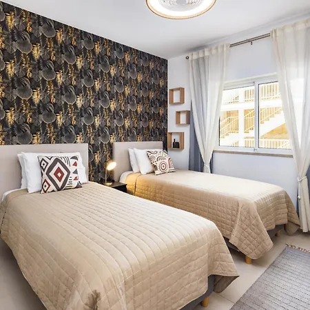 - Anna Town - New 阿尔布费拉