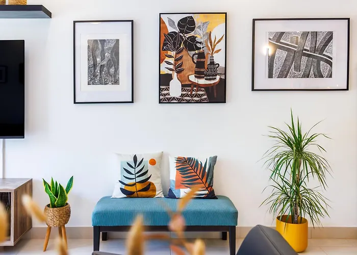 דירה - Anna Town - New אלבופיירה